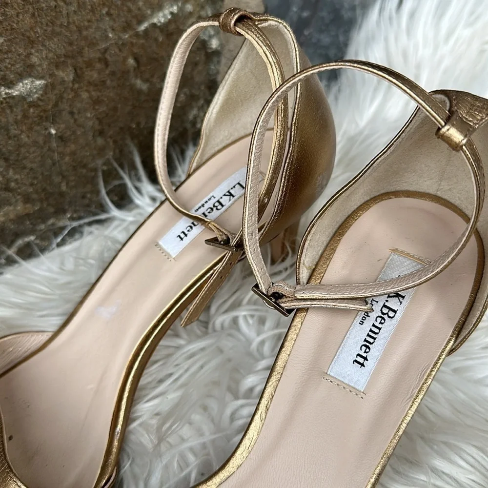 L.K. Bennett London Bronze Leather Open Toe Sandals Buckle Closure size 40